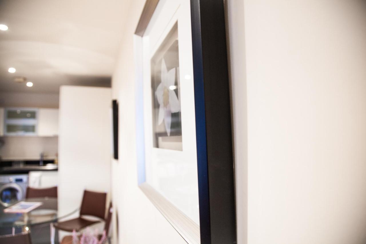 Canary Wharf Retreat - Serviced Apartments Londres Exterior foto